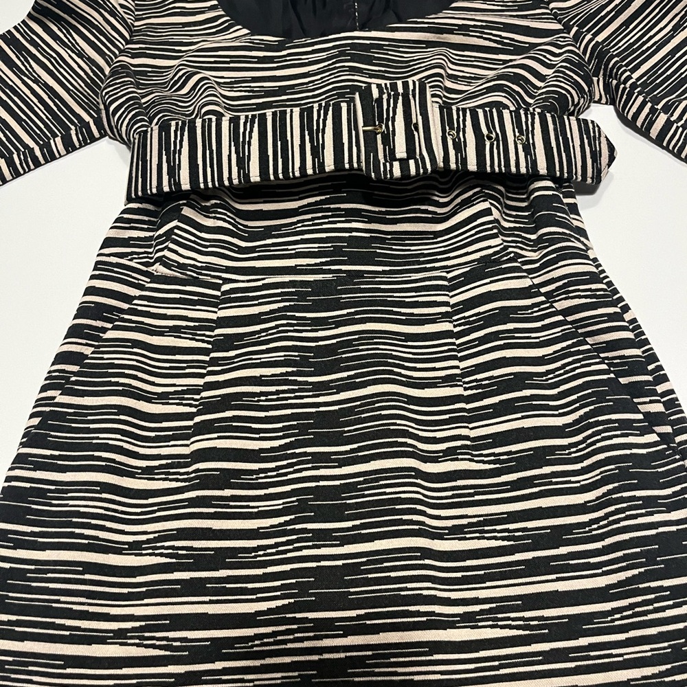 Trina Turk Belted Brown And Cream Print Dress Size 4 - Picture 3 of 8